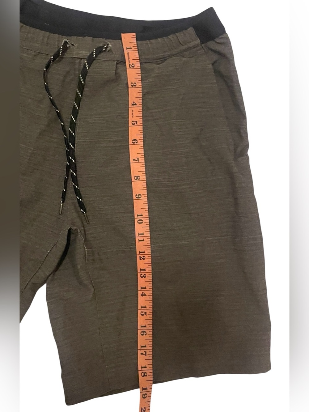 Columbia Men's Shorts - Picture 2 of 7